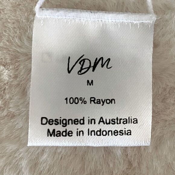 NWT VDM The Label Revolve Stassie Leopard Print Ruched Cover Up Skirt. Medium - Picture 9 of 10